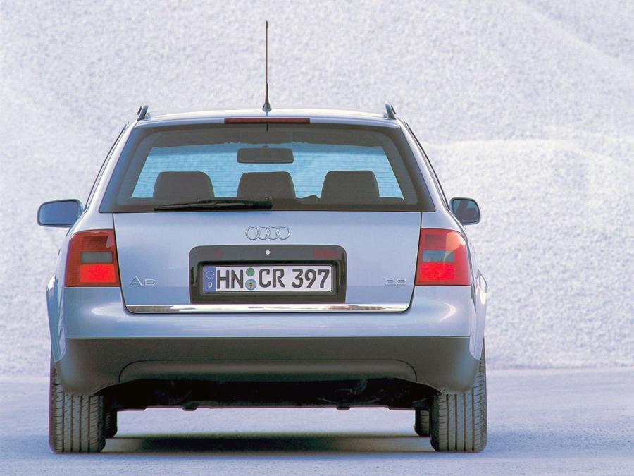  Audi A6 2.8 Avant (4B, C5) 1998 года  (фото 5 из 11)
